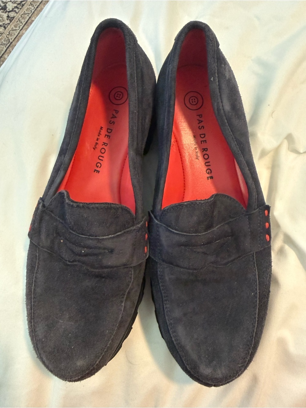 Pas De Rouge Marta navy blue suede lug sole loafers style 1950 size 36 US 6.5